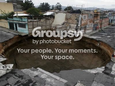 Giant Sinkhole in Guatemala (Photo by APP) Pictures, Images and Photos